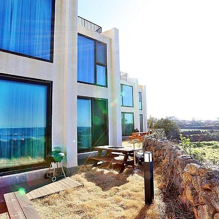Coveted Palms Village Pension Jeju Eksteriør billede